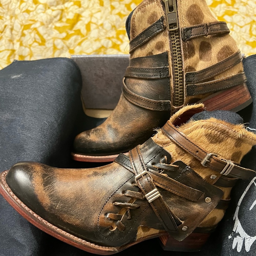 Brown/Leopard Belfast booties